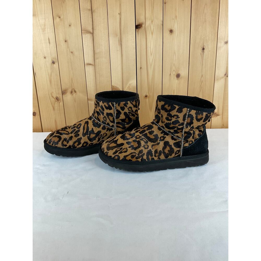Ugg Women's Classic Mini Panther Print Boot, Brown/Black - Women's size 9 - Picture 3 of 10